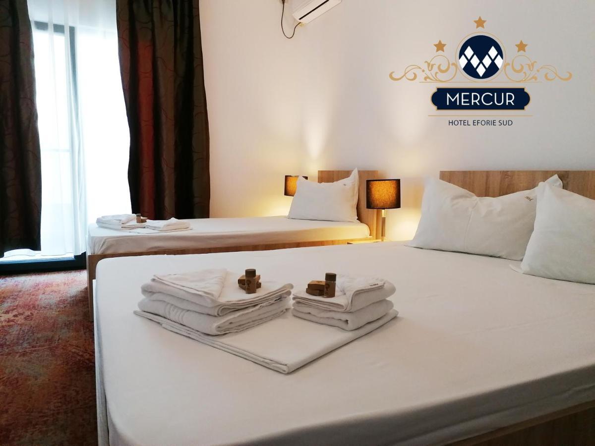 Hotel Mercur エフォリエ・スド エクステリア 写真